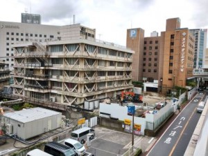 解体工事が始まったJＲ千葉支所跡地